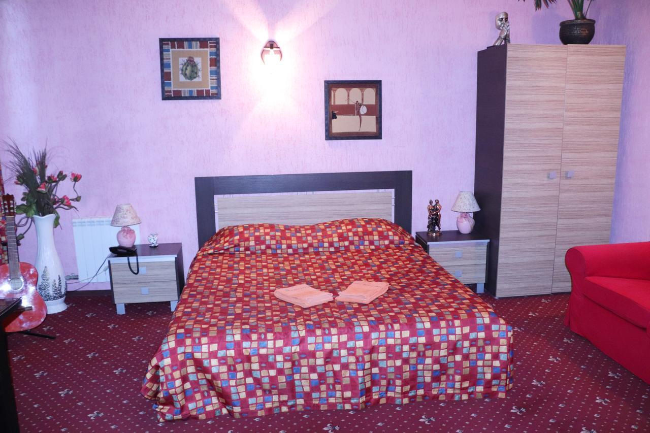 Mexica Guest House Rostov-on-Don Екстериор снимка